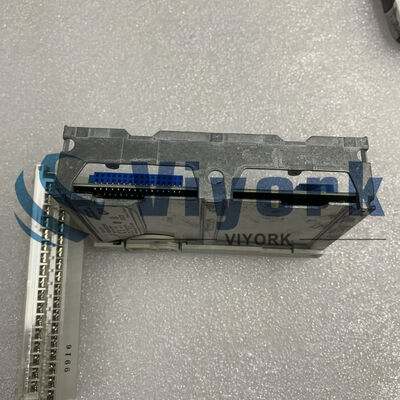 Schneider TSXDSZ32R5 ELECTRIC PLC I/O MODULE MODICON TSX MICRO 32 X I/O 1AM