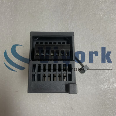 Siemens 6ES7221-1BF22-0XA8 DIGITAL INPUT 8 INPUT 24VDC NEW