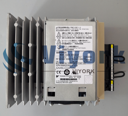 Yaskawa SGDV-3R5D11A SERVO DRIVE OUTPUT 3.5AMP 1KW 0-480V 3PH NEW